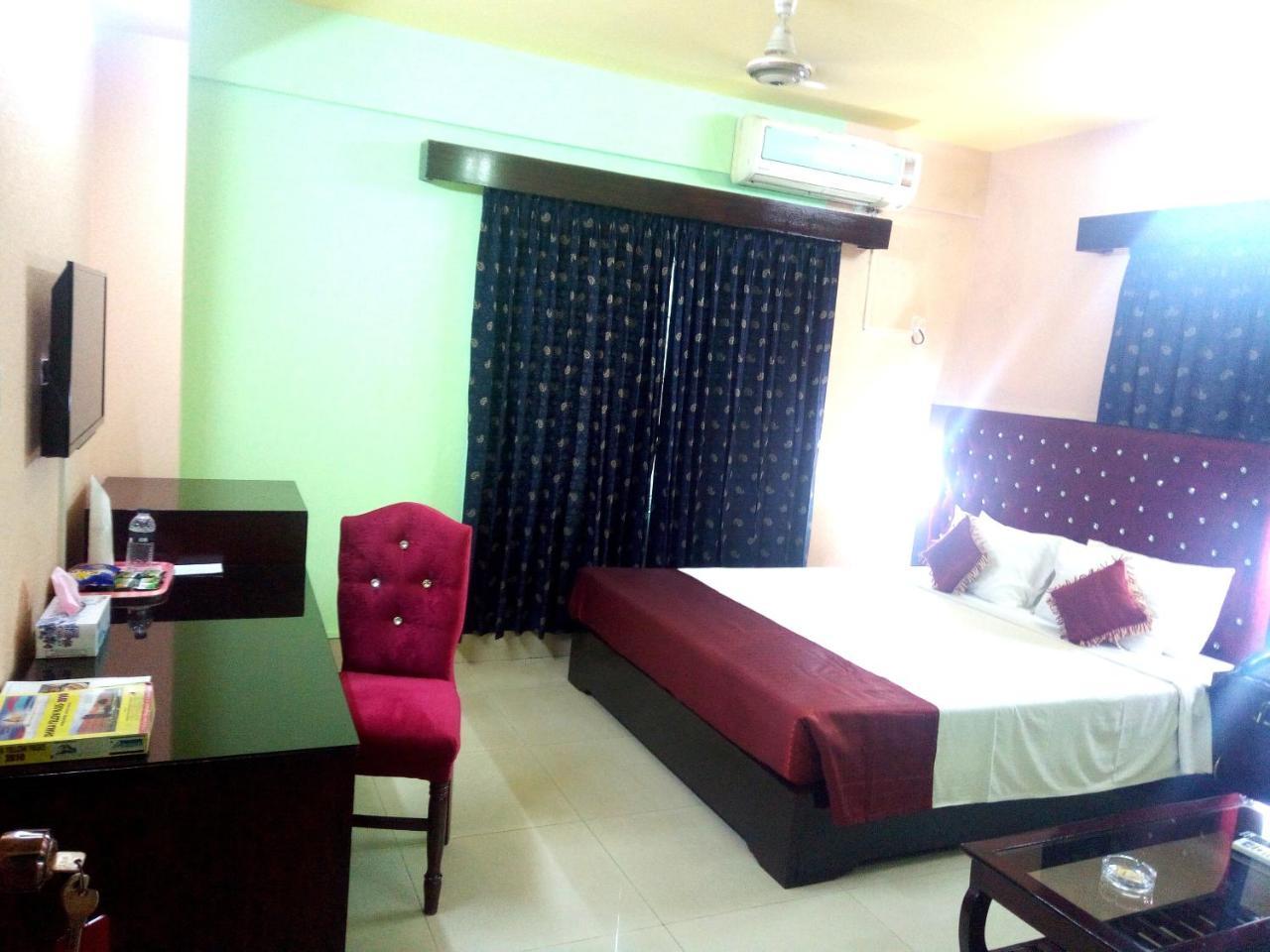 Hotel Lake View Plaza Daca Exterior foto